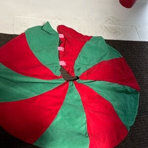 Red and Green Christmas Tree Skirt
